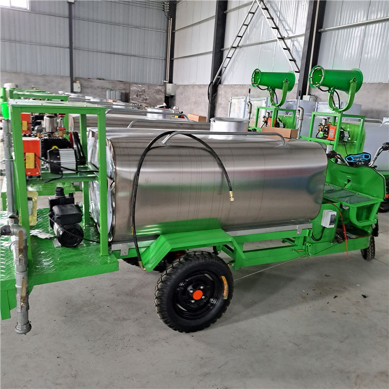 电动三轮洒水车 (5).jpg