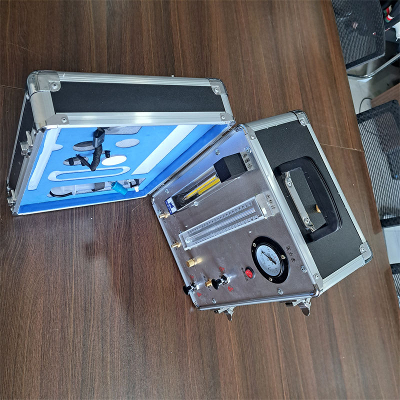 呼吸器效验仪12.jpg 呼吸器效验仪12.jpg