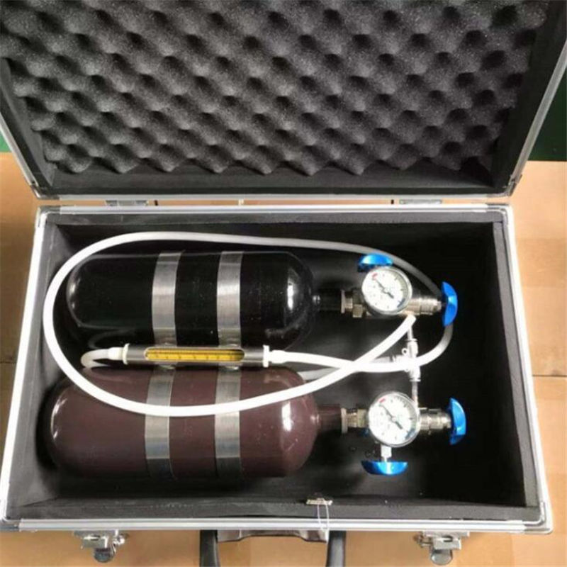 甲烷传感器校验仪.jpg 甲烷传感器校验仪.jpg