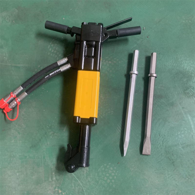 液压破碎镐5.jpg 液压破碎镐5.jpg