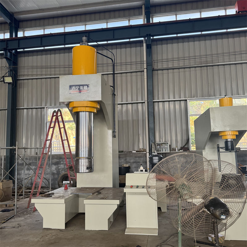 压力机 (2).jpg 压力机 (2).jpg